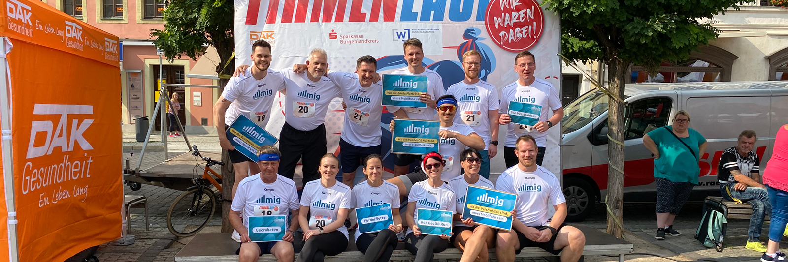 Läuferinnen und Läufer der MIG auf Gruppenfoto